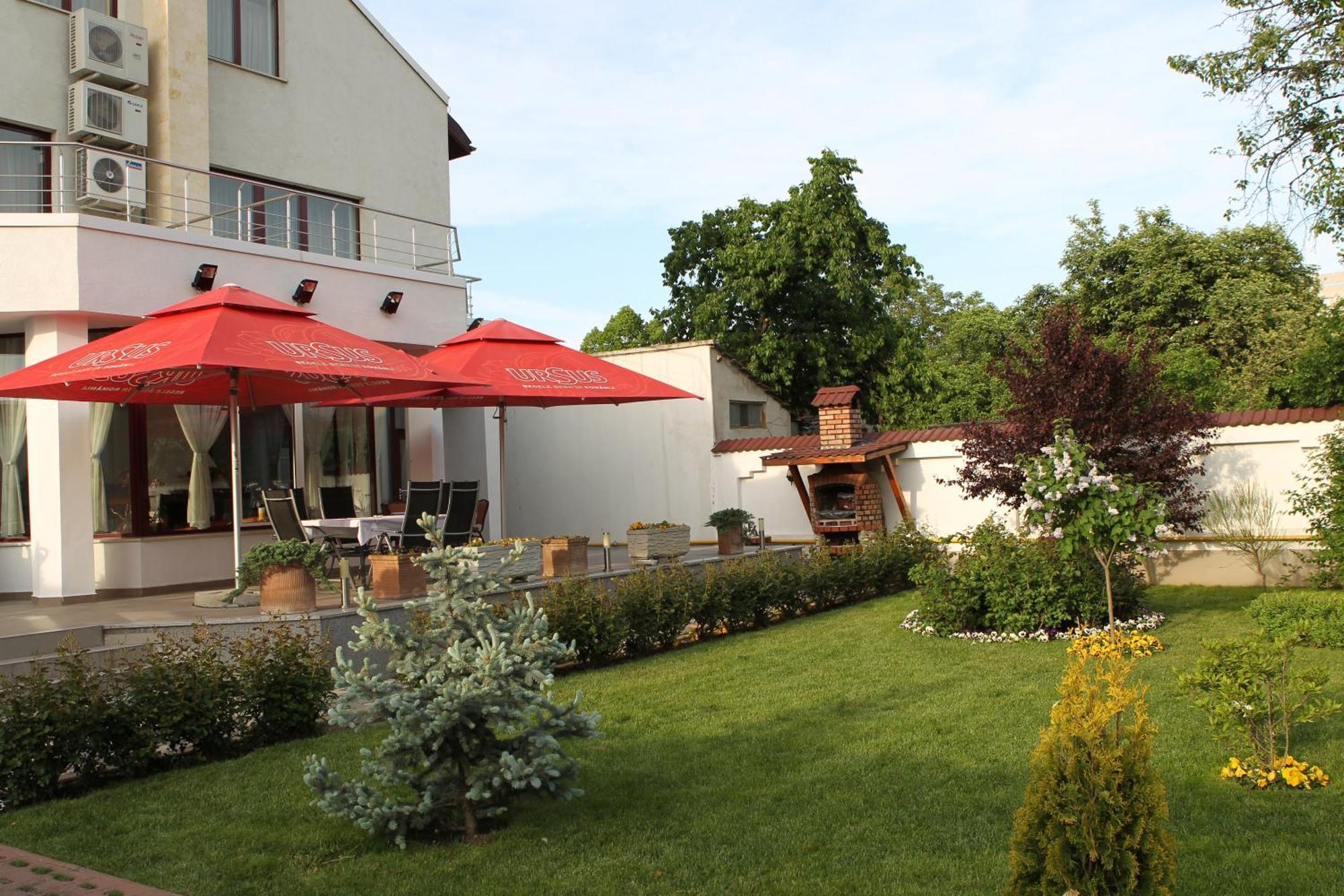 Hotel Casa Jasmine Braşov Exterior foto