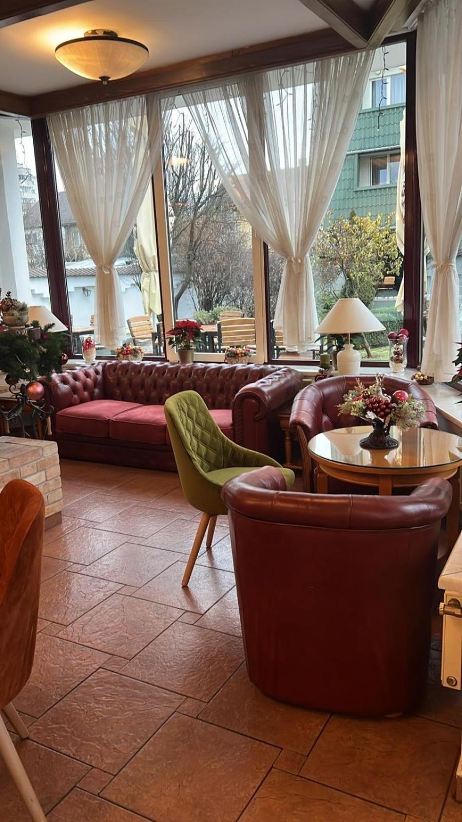 Hotel Casa Jasmine Braşov Exterior foto