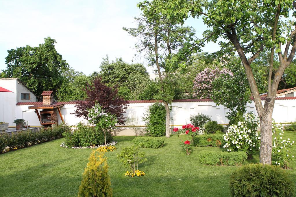 Hotel Casa Jasmine Braşov Exterior foto